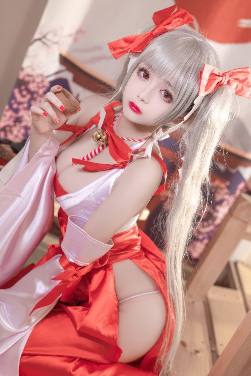 碧蓝航线 可畏巫女 写真集